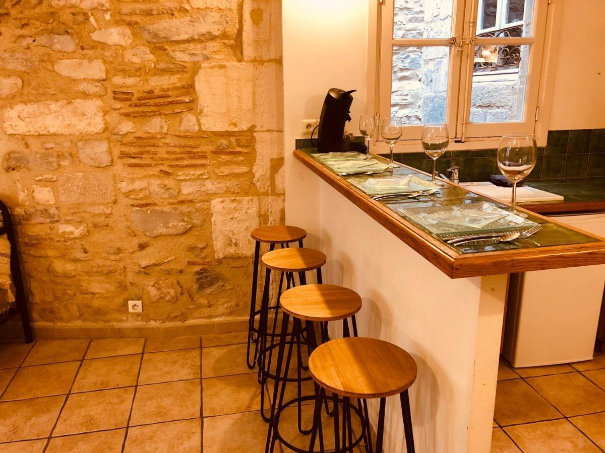 Le Moka Charmant Appartement Au Coeur De Ville Nîmes Eksteriør bilde